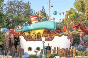 Conheça a unica e incrível área do Mickey da Disneyland California 42