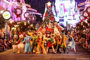 Mickeys christmastime parade